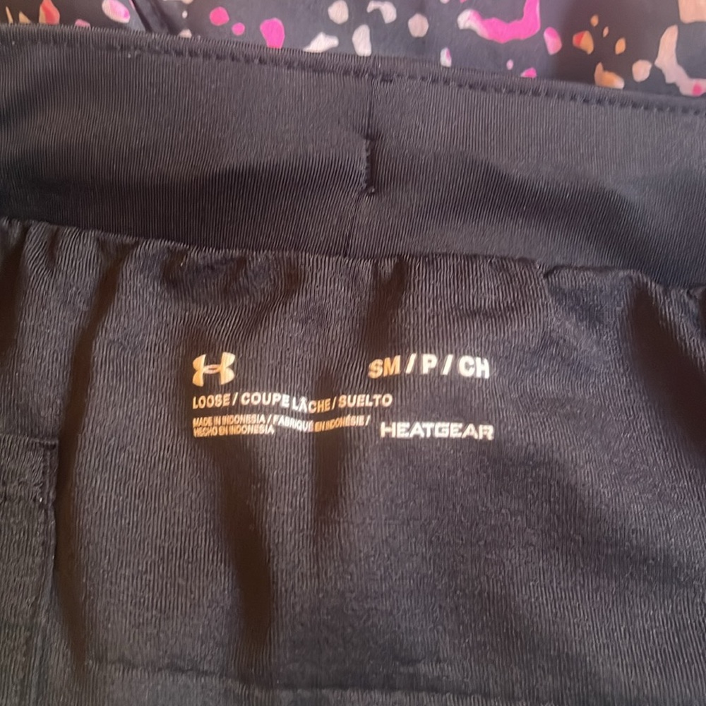 Underarmour Women’s Fly By Running Shorts - Picture 3 of 3